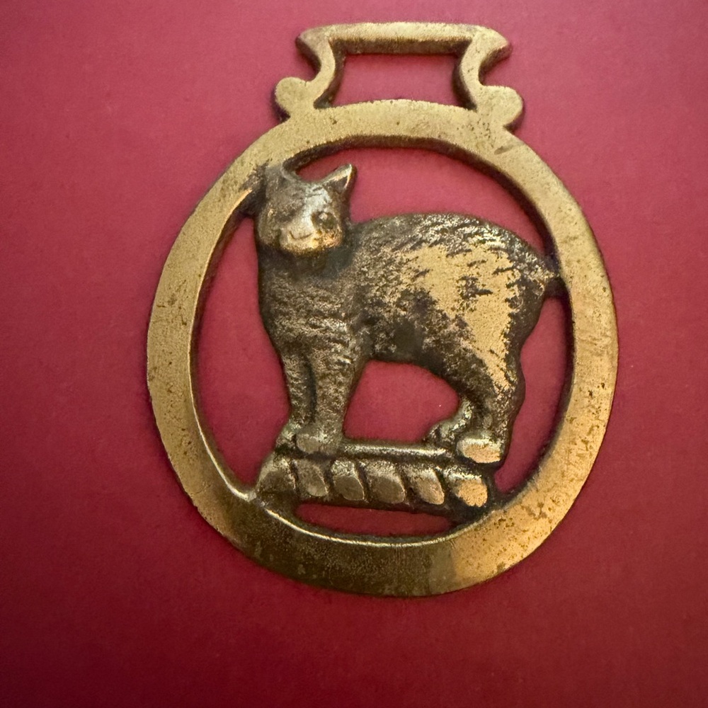 Vintage Manx Cat Brass Horse Harness Bridle Medallion  Made In England 3.25” Ht